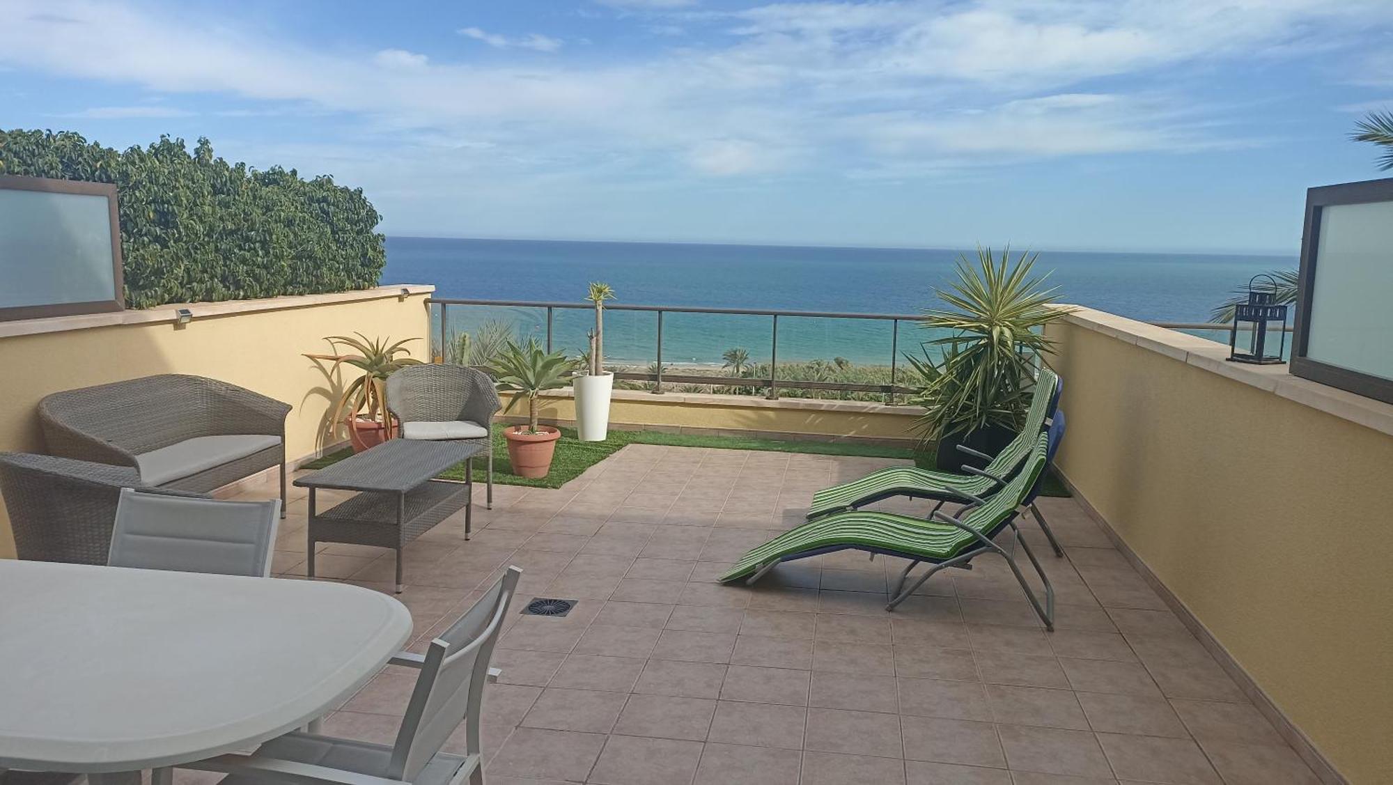 Bungalow En Primera Linea Del Mar Arenales del Sol Buitenkant foto